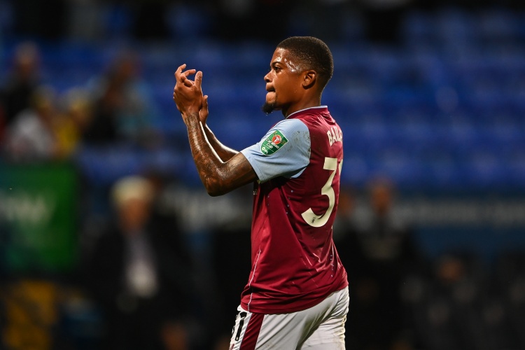 世界杯直播-罗马诺：利昂-贝利经纪人抵达意大利，将敲定球员加盟罗马一事