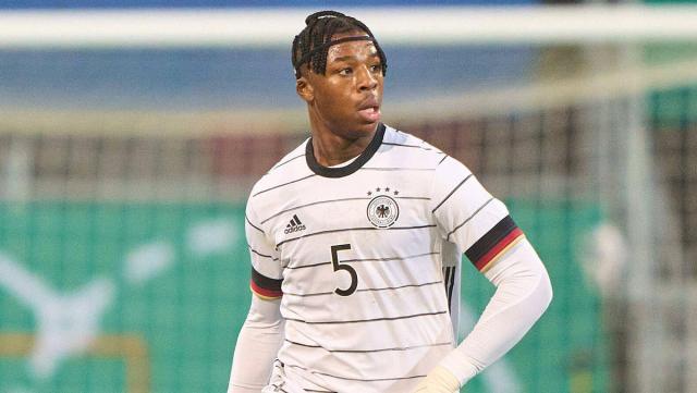 赛事赛程-德国队唯一新面孔无关大局，戈森斯要抓住最后机会